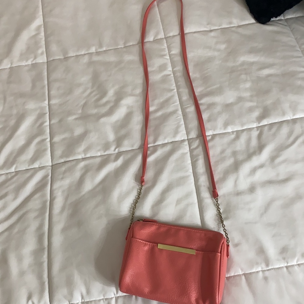 Purse - Picture 3 of 3